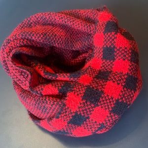 Buffalo check | Reversible infinity scarf
